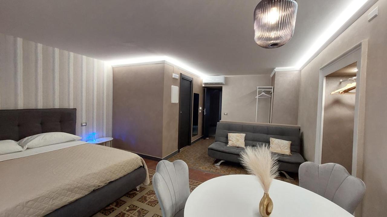 I 3 Principi, Garibaldi Suites CTA Exterior foto